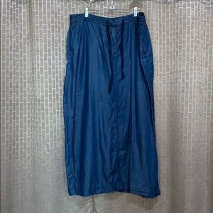 Avenue ‘Denim’ Skirt